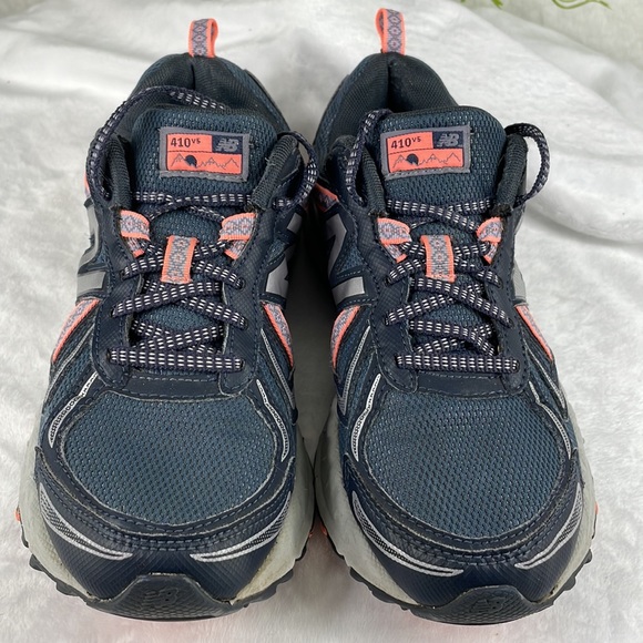 New Balance Thunder 410v5 Trail Running Shoes Size 8.5 Gray / Melon GUC - Picture 5 of 14